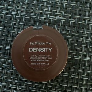 Mineral Fusions Eye Shadow color Density